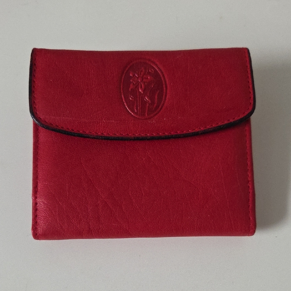 Cowhide Genuine Red Leather Pik-Me-Up Mini-Trifold Wallet
